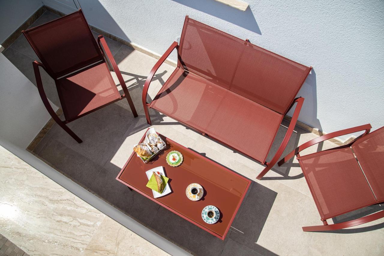 Mareli Suites 산리온 외부 사진